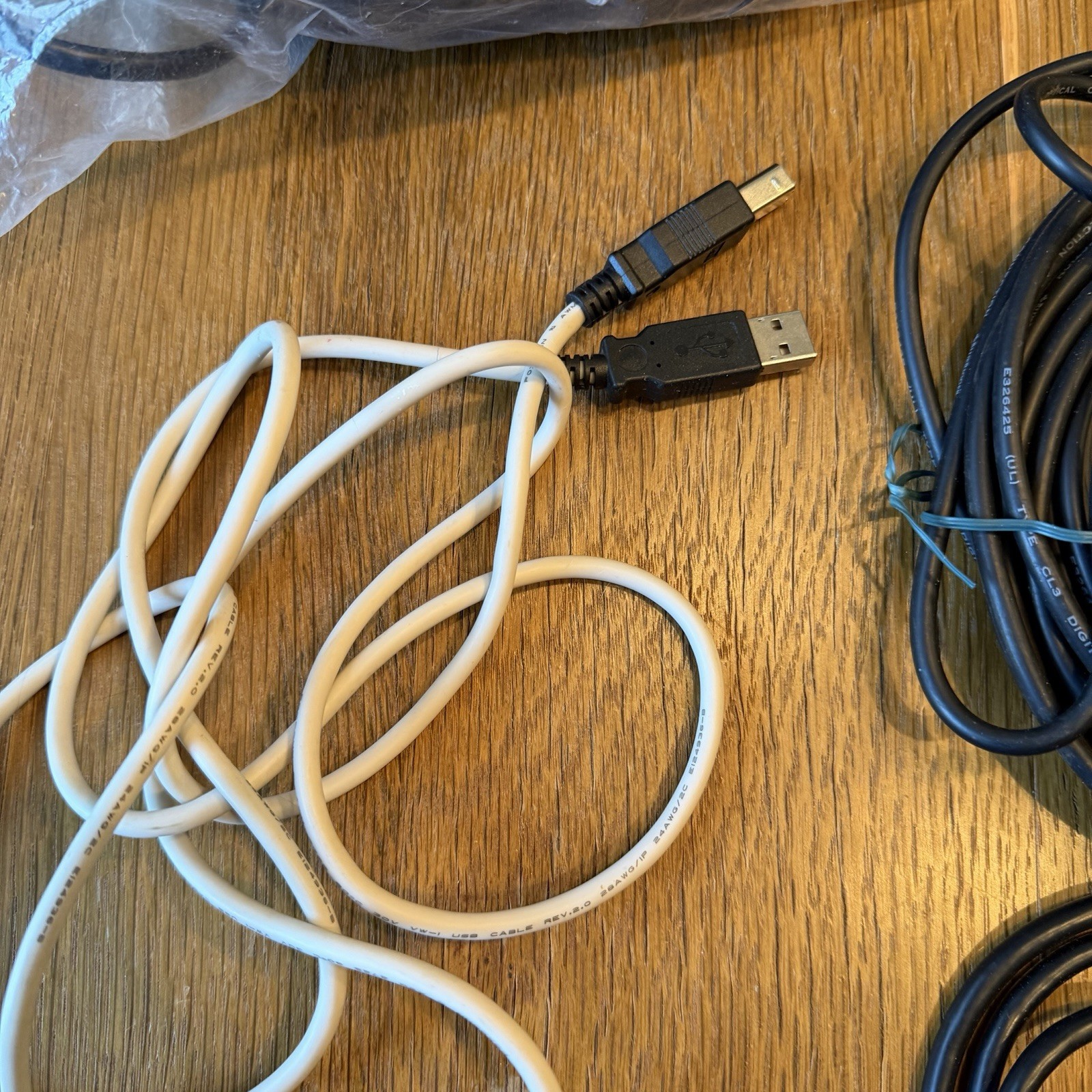 Lot of 20 Miscellaneous Electronic Cords Various Brands