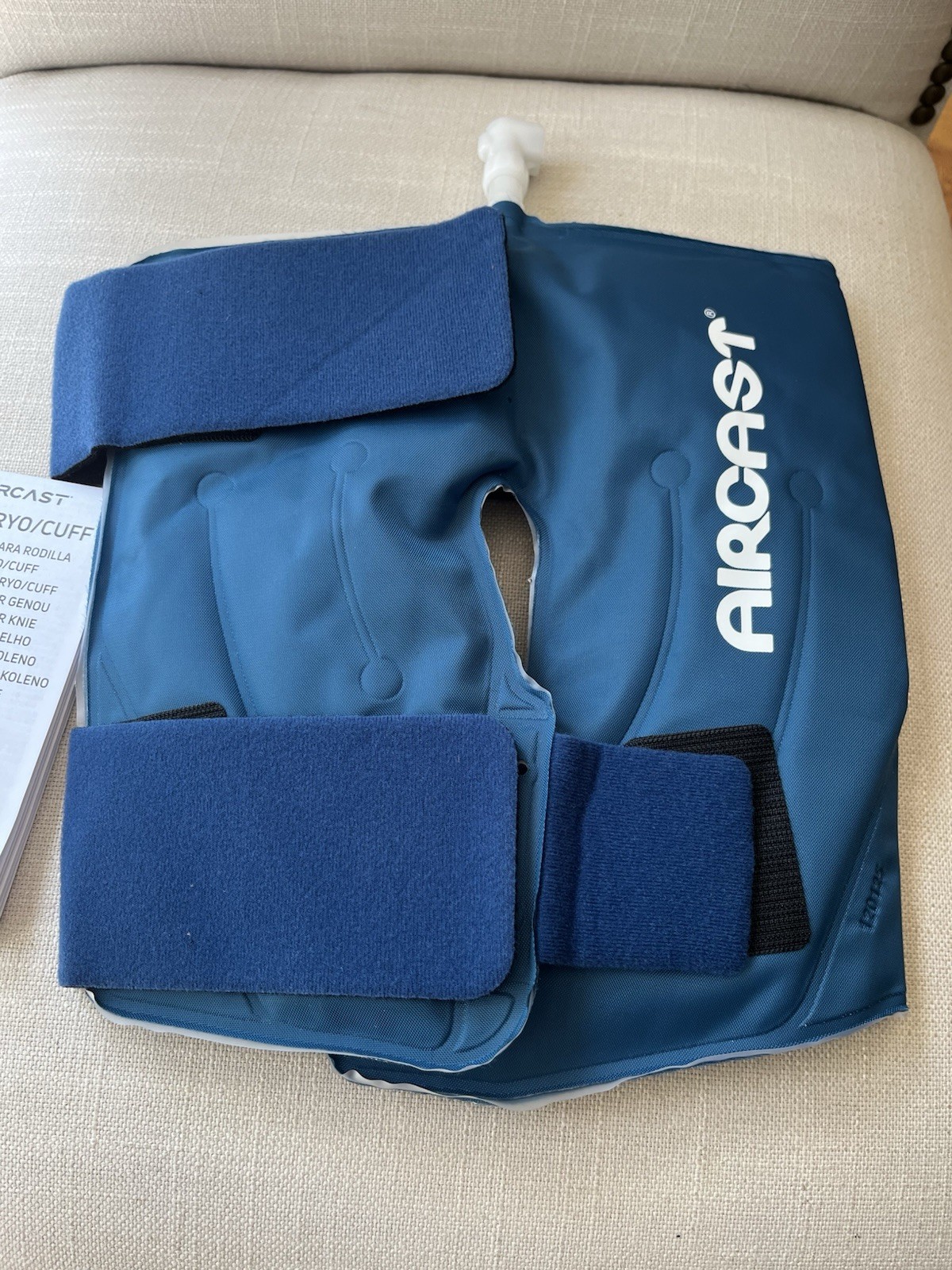 c13 Aircast Cryo/Cuff Knee Cuff Wrap – Medium 11A01