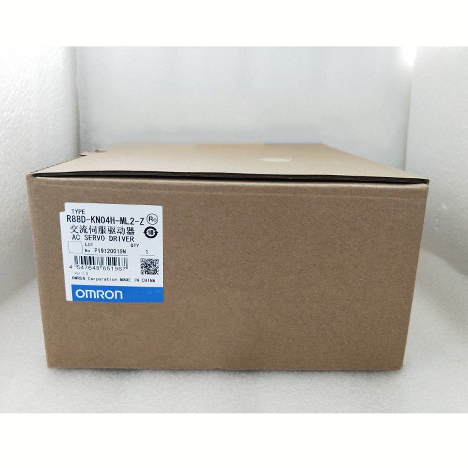OMRON 1PC New R88D-KN04H-ML2-Z R88D-KN04H-ML2-Z Servo Drives 1 year warranty