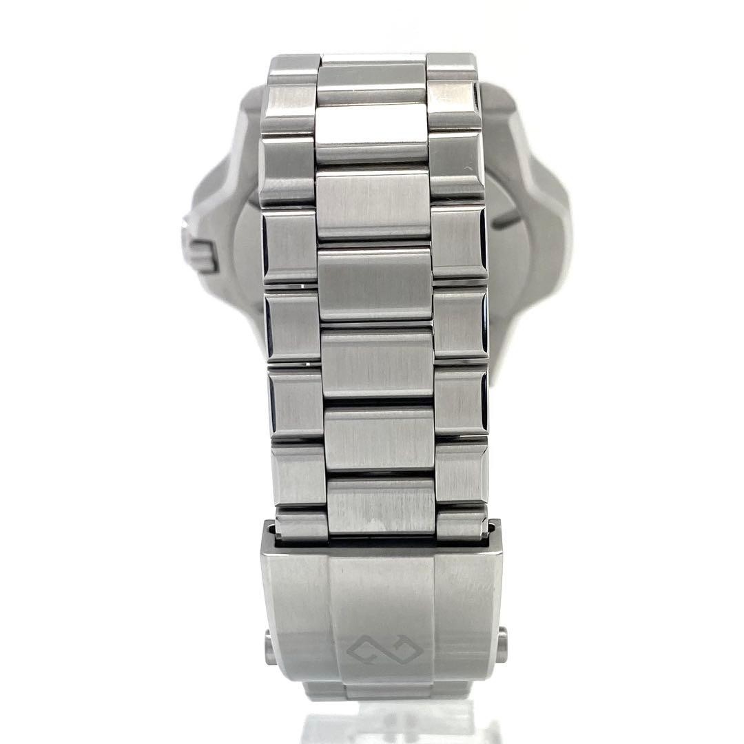 Formex Leaf Chronometer 2200.1.630X Automatic Box Warranty Links Date Round