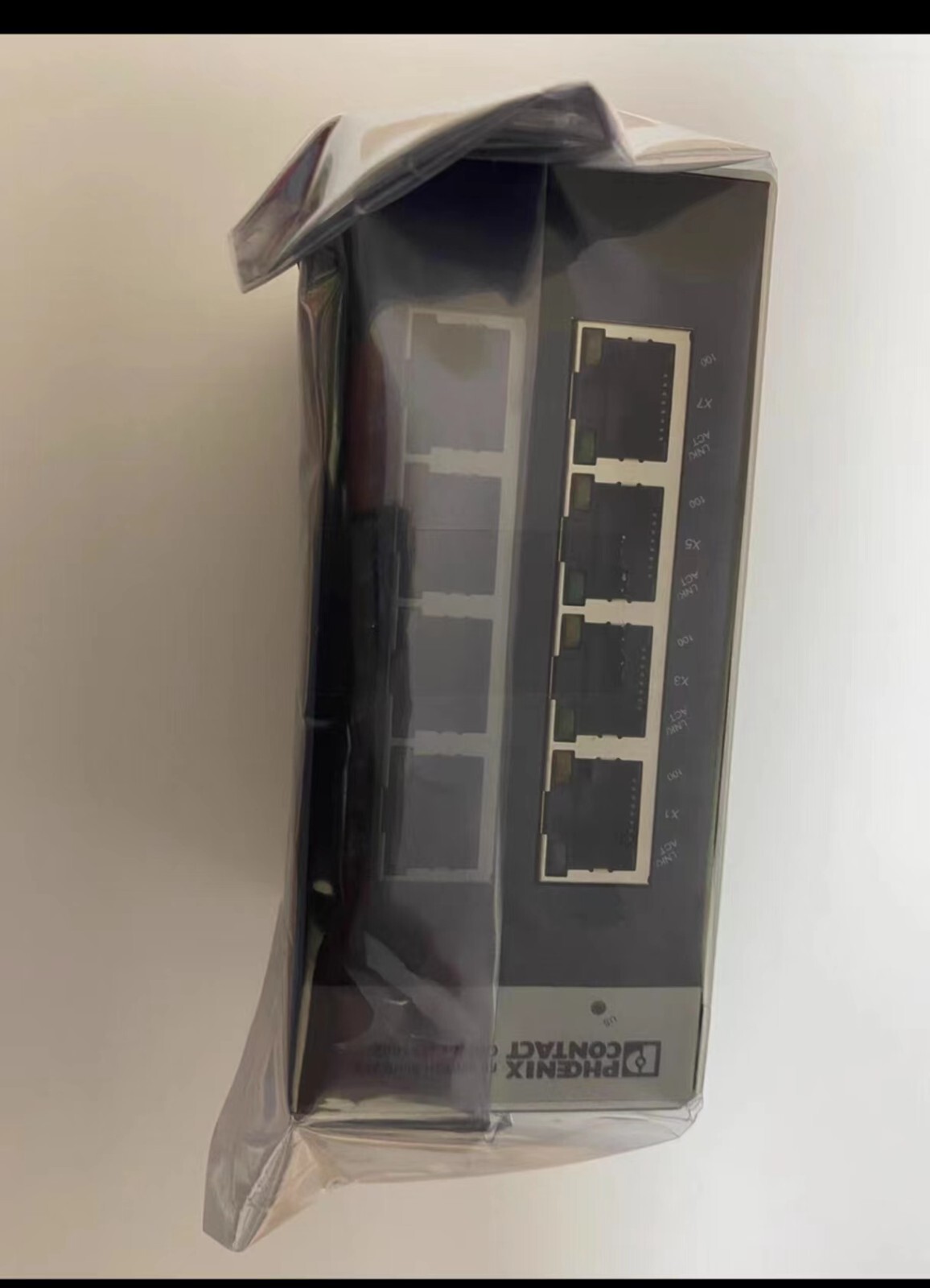 1 pcs PHOENIX FL SWITCH SFNB 8TX 2891002 ALL NEW IN BOX