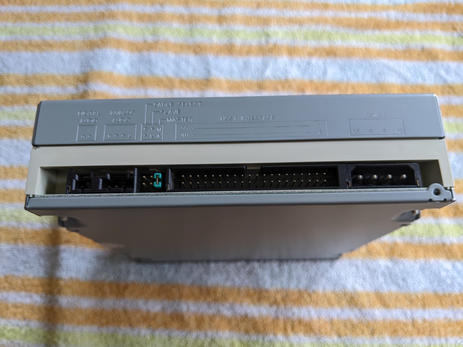 HP CD-RW INTERNAL DRIVE LTR-52327SHP 5092-0692 with IDE Cable