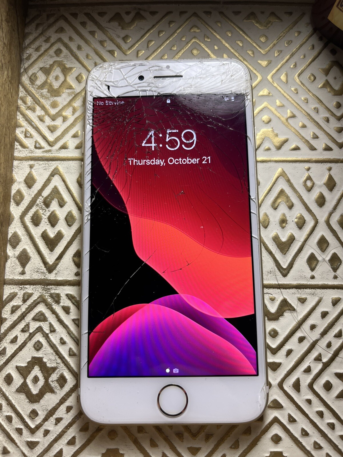 Working Gold Apple IPhone 7 0003