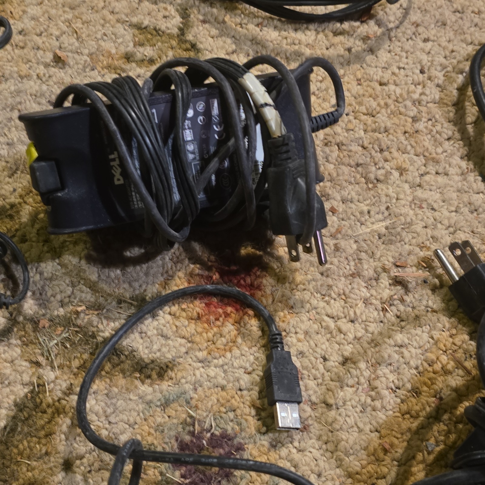 LARGE ASSORTMENT of Older Tech wires/chargers /power Cords /micro USB /others
