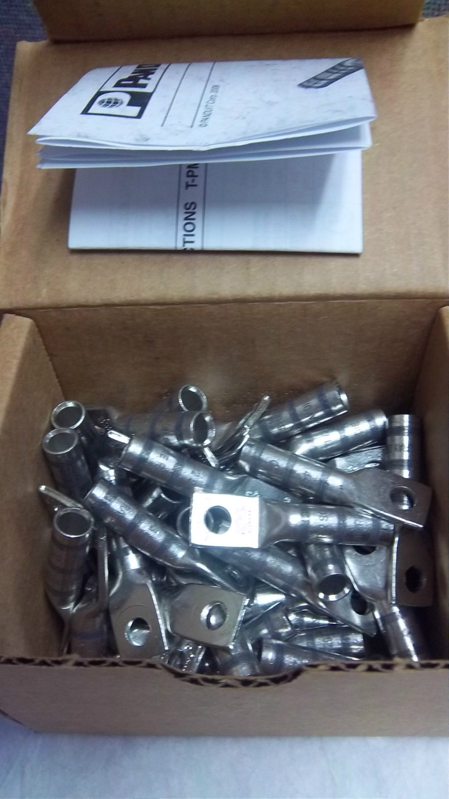 BOX OF 50 PANDUIT COPPER LUGS LCB4-14-L NEW LCB414L