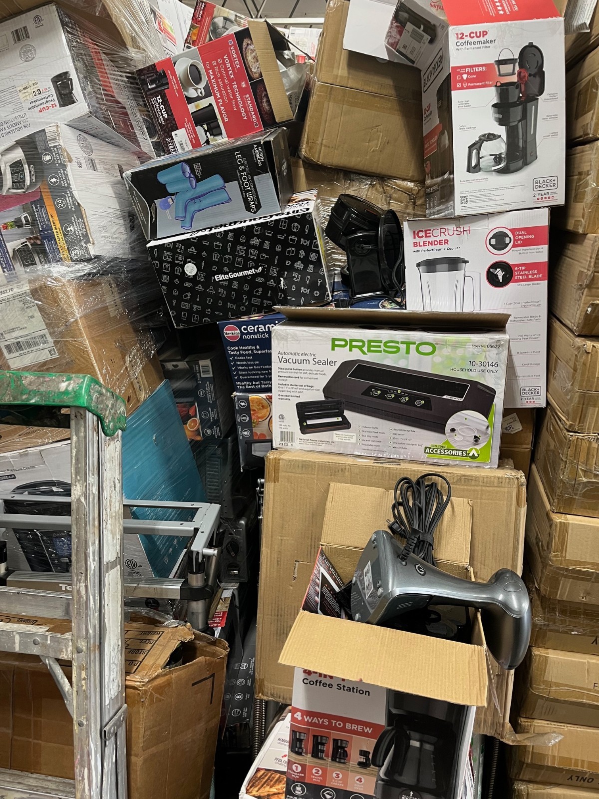 AS IS Mixed Pallets of Different Household Electronics, PARTS ONLY, PICK UP ONLY