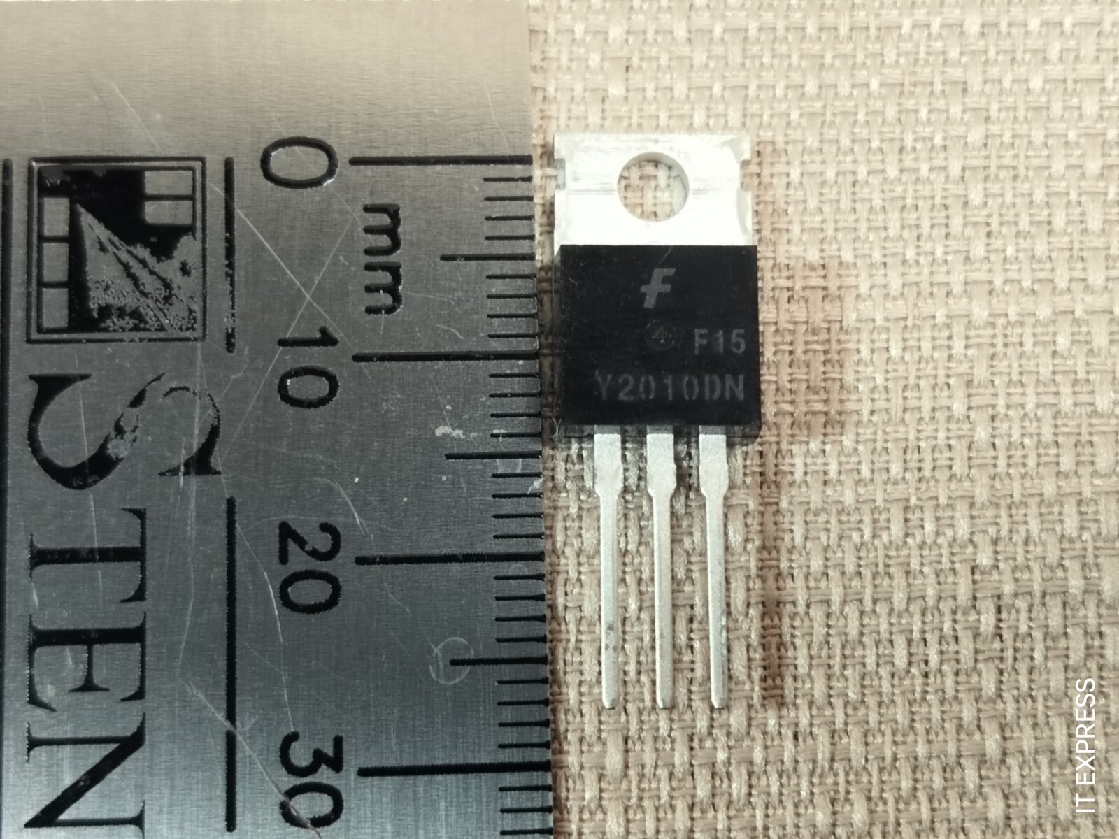 ON-SEMI 20A 100V Low Forward Voltage Schottky Rectifier MBRF20100CTG TO-220