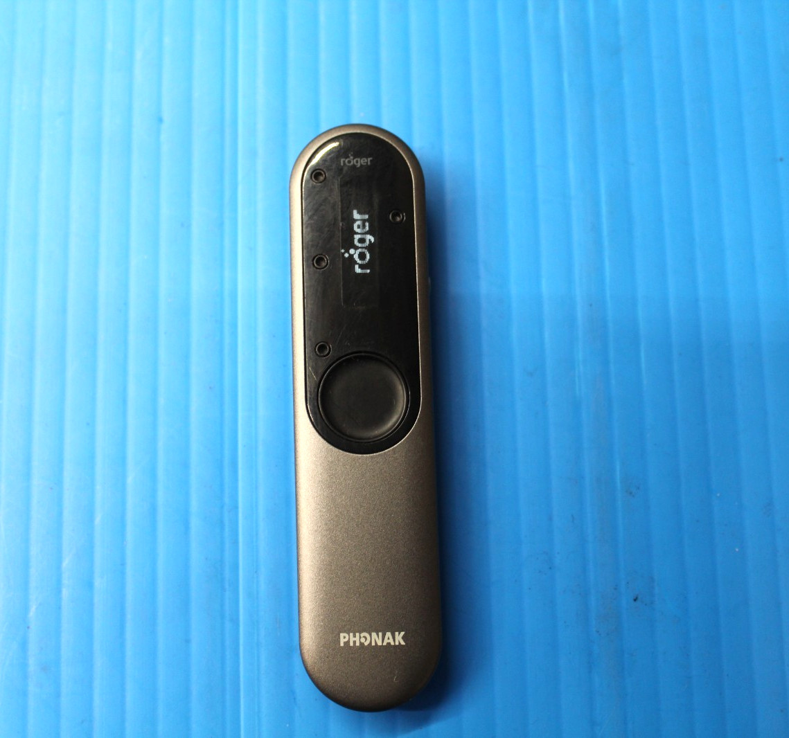 PHONAK ROGER ON IN ONLY FOR PARTS/REPAIR **READ** T9-C14