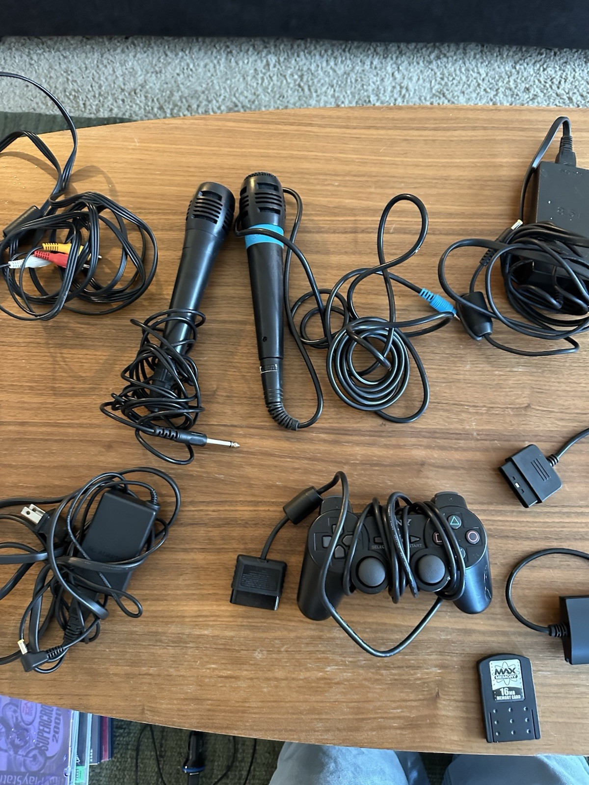 Sony PlayStation Mixed Lot – Controllers, Memory Card, Microphones, Cables