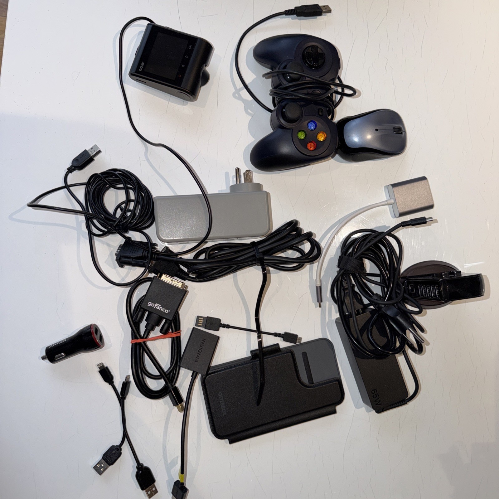 Box Lot Of Misc Cables And Electronics #1 – Free Shipping