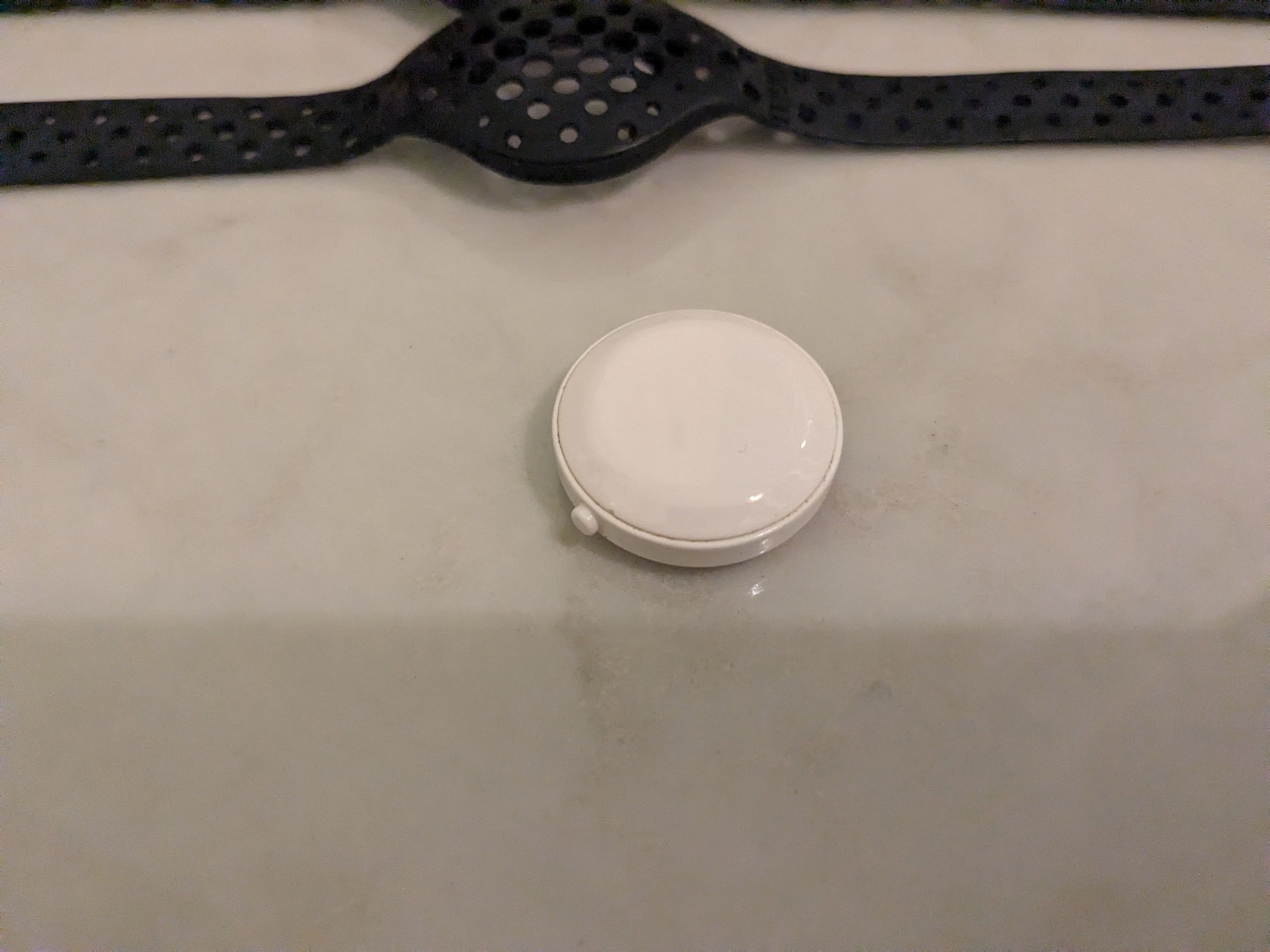 Vintage Activity Trackers – Samsung S5 (G900) and Moov Now Fitness Tracker