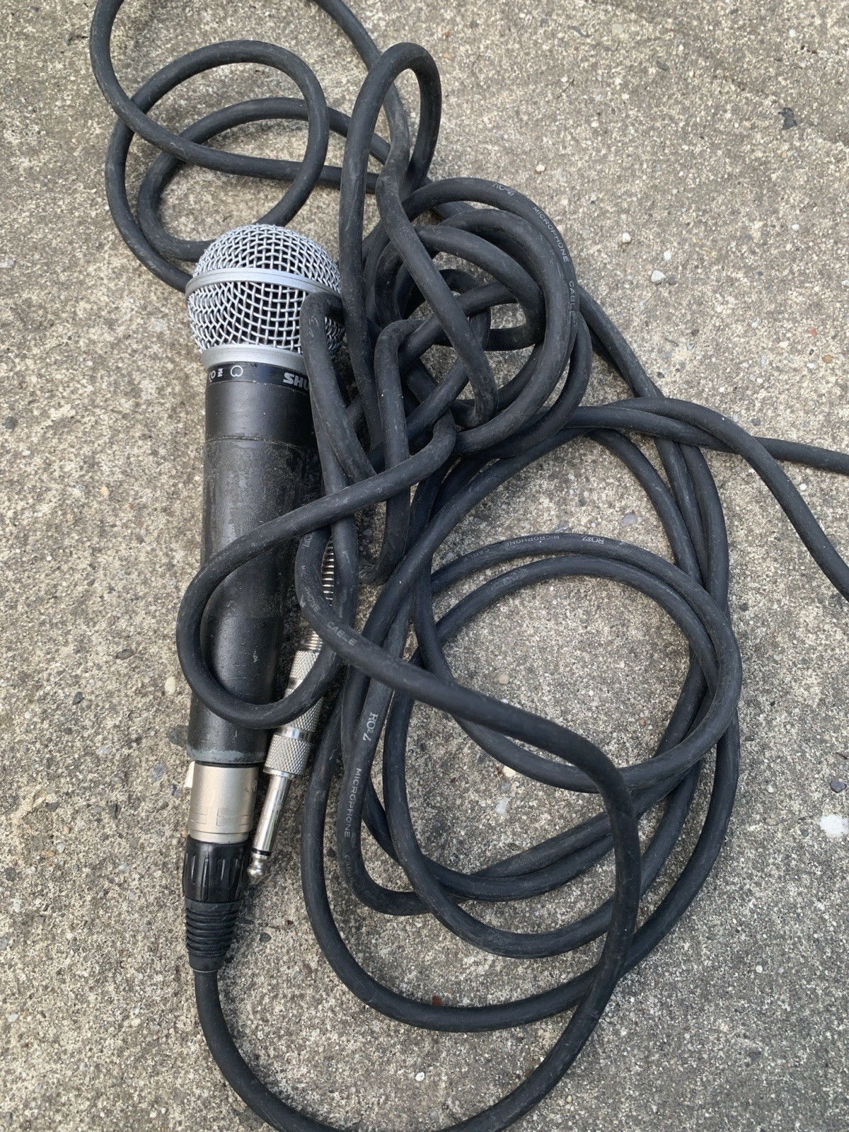 Electronics Grab Box – Cables, Mice And Microphone