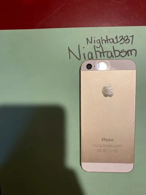 Apple iPhone & iPod Lot – iPhone 6 Plus, iPhone 5s, iPod Touch 4th Gen