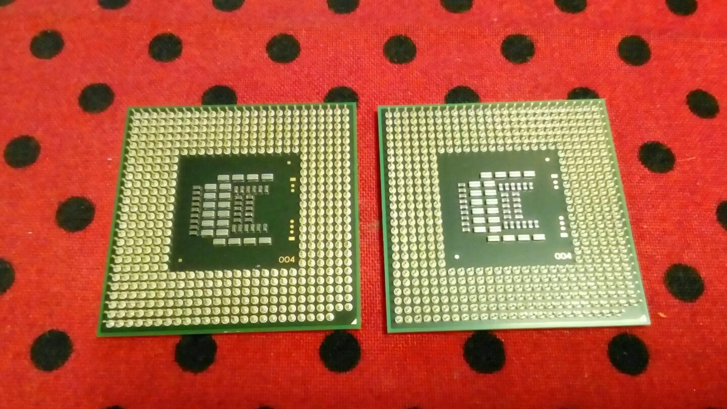 LOT OF 2 Intel Core2 Duo 2.1Ghz 2MB 800 SLGLL CPU