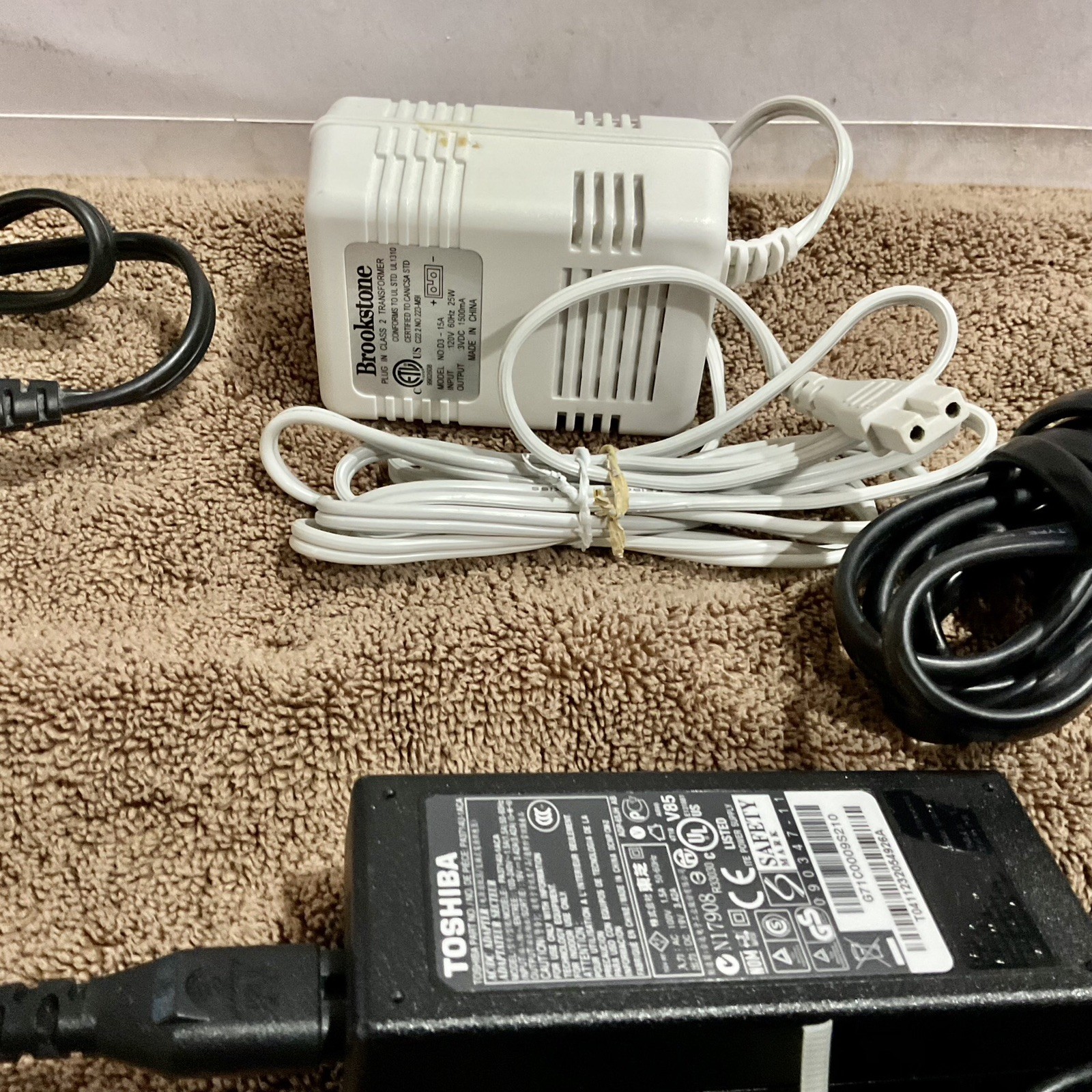 VINTAGE BUNDLE (10) AC APPLIANCE CHARGERS