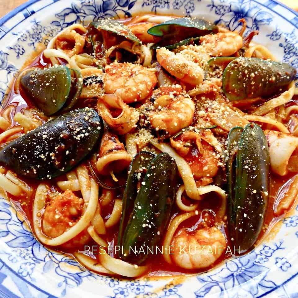 Pasta Seafood (Marinara)