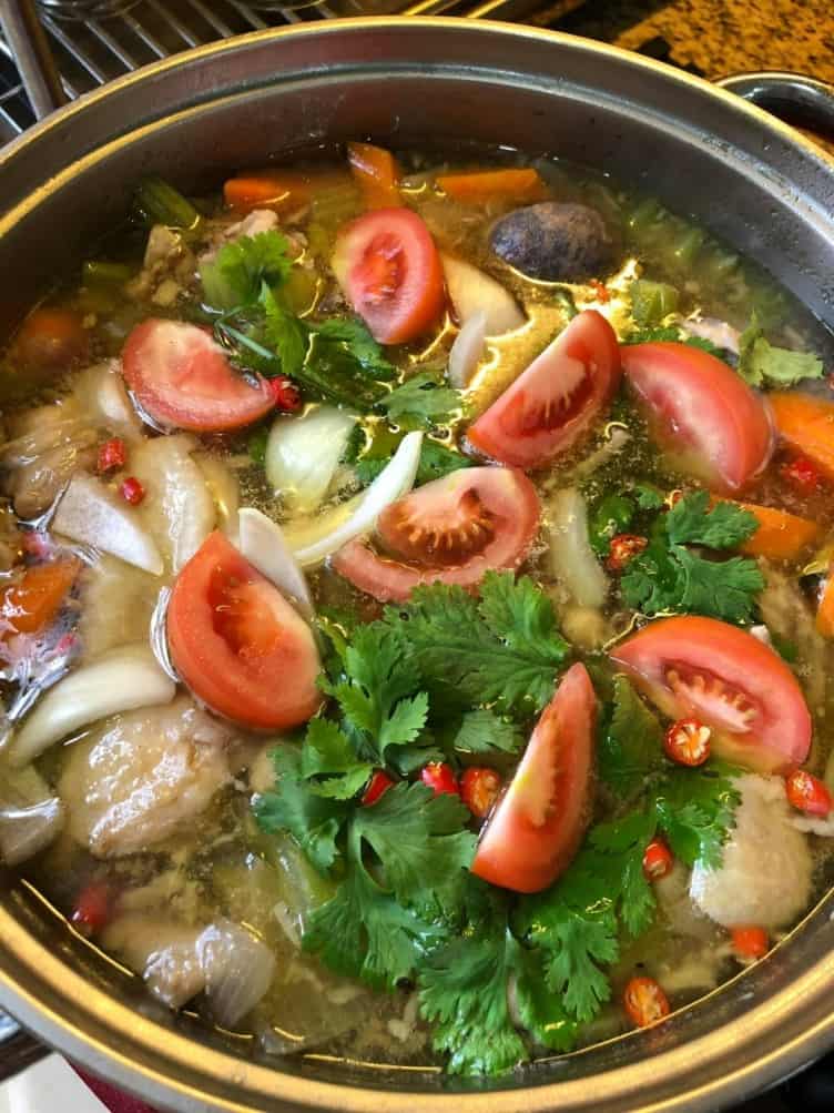 Sup Ayam Thai Tini Joe 