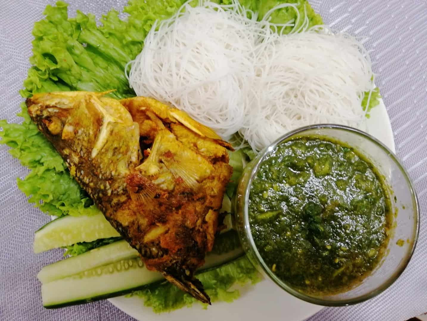 Miang Pla Pao