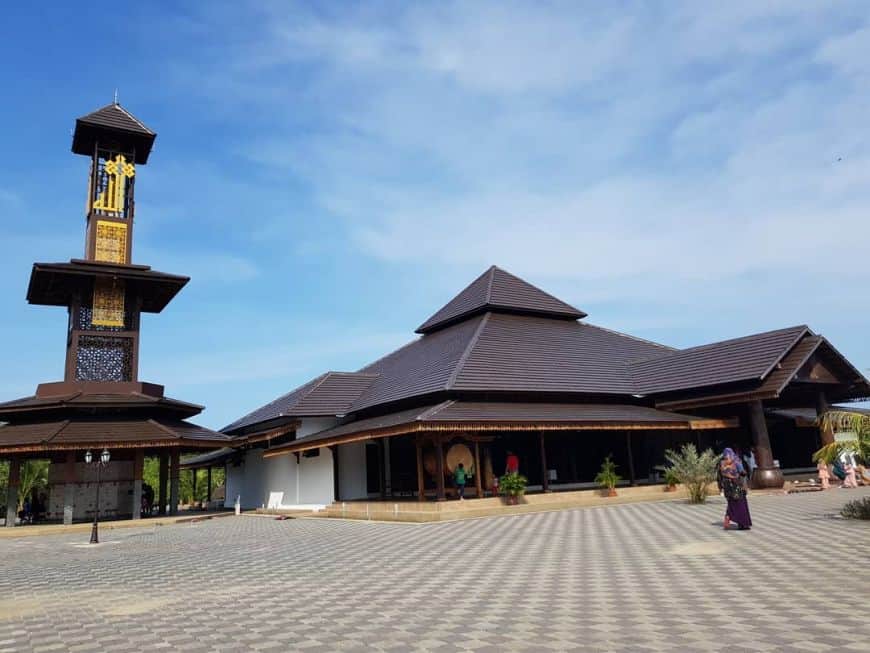 Masjid Ar Rahman Pulau Gajah - 1